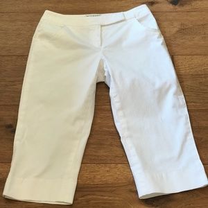 Talbot’s White Capris